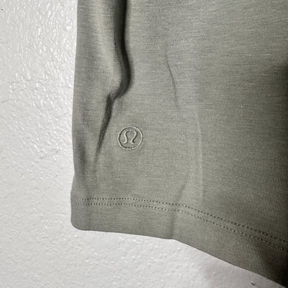 Lululemon Train To Be Tee Mint Green 8 Short Sleeve Tshirt Womens - Picture 3 of 4